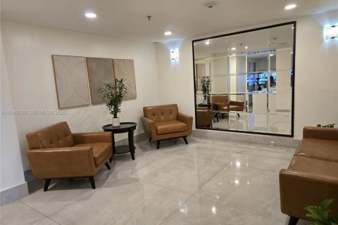 Condominio en venta en Aventura, Florida, 2 dormitorios, 155.15 m2 № 2047407 - foto 24