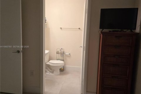 Condominio en venta en Aventura, Florida, 2 dormitorios, 155.15 m2 № 2047407 - foto 21