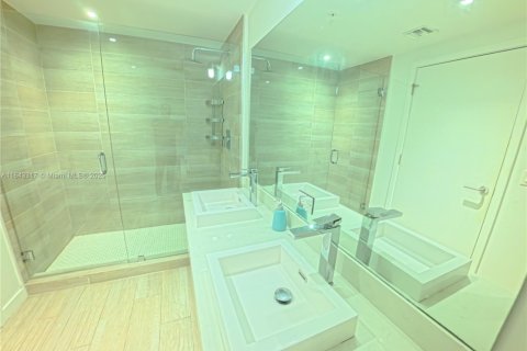 Condominio en venta en Miami, Florida, 2 dormitorios, 84.73 m2 № 1858609 - foto 16