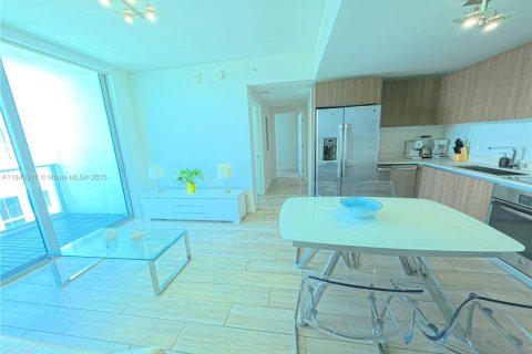 Condominio en venta en Miami, Florida, 2 dormitorios, 84.73 m2 № 1858609 - foto 7