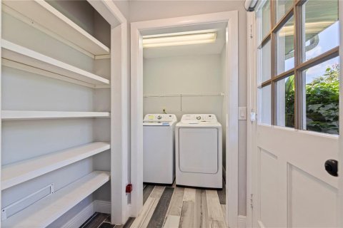 Casa en venta en Saint Petersburg, Florida, 3 dormitorios, 185.62 m2 № 2383523 - foto 26