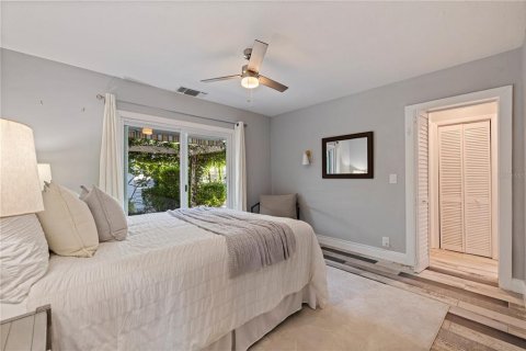 Casa en venta en Saint Petersburg, Florida, 3 dormitorios, 185.62 m2 № 2383523 - foto 16