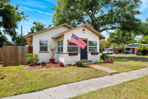 Casa en venta en Gulfport, Florida, 2 dormitorios, 79.15 m2 № 1649232 - foto 4