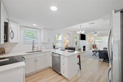 Casa en venta en Gulfport, Florida, 2 dormitorios, 79.15 m2 № 1649232 - foto 16
