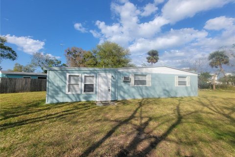 House in Daytona Beach, Florida 3 bedrooms, 98.1 sq.m. № 1733476 - photo 1