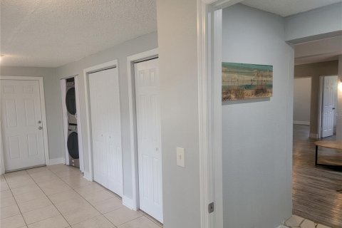House in Daytona Beach, Florida 3 bedrooms, 98.1 sq.m. № 1733476 - photo 8