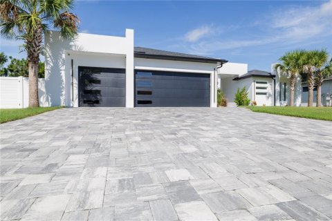 Villa ou maison à vendre à Palm Coast, Floride: 4 chambres, 283.35 m2 № 2147718 - photo 6