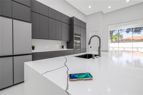 Villa ou maison à vendre à Palm Coast, Floride: 4 chambres, 283.35 m2 № 2147718 - photo 17