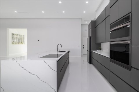 Villa ou maison à vendre à Palm Coast, Floride: 4 chambres, 283.35 m2 № 2147718 - photo 18