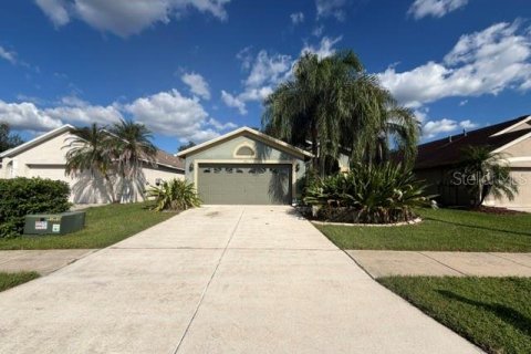 Villa ou maison à Wesley Chapel, Floride 3 chambres, 153.85 m2 № 2416818