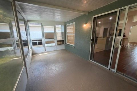 Villa ou maison à louer à Wesley Chapel, Floride: 3 chambres, 153.85 m2 № 2416818 - photo 30