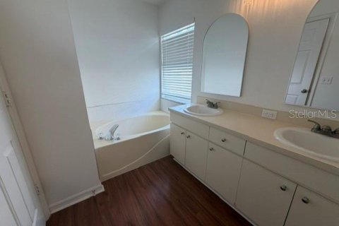 Villa ou maison à louer à Wesley Chapel, Floride: 3 chambres, 153.85 m2 № 2416818 - photo 29