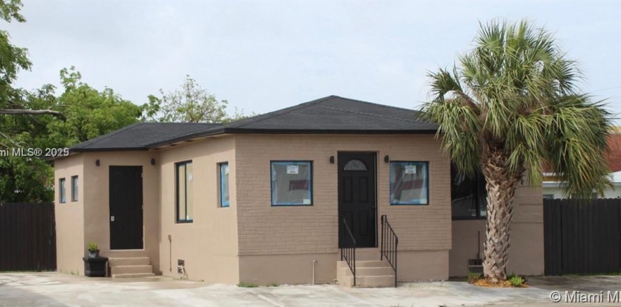 Casa en Hallandale Beach, Florida 2 dormitorios № 2082504