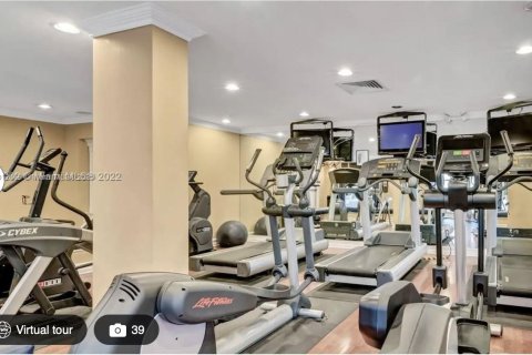 Condominio en venta en Hollywood, Florida, 1 dormitorio, 70.14 m2 № 1966864 - foto 11