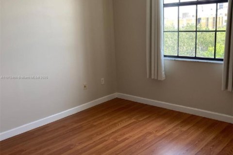 Condominio en venta en Hollywood, Florida, 1 dormitorio, 70.14 m2 № 1966864 - foto 8