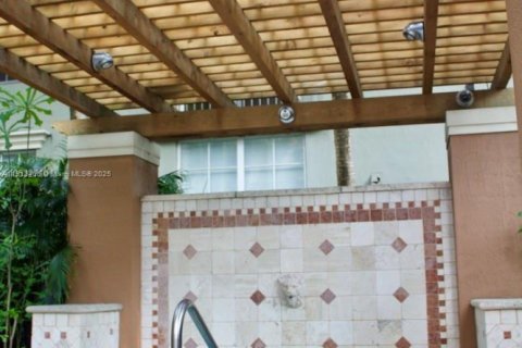 Condominio en venta en Hollywood, Florida, 1 dormitorio, 70.14 m2 № 1966864 - foto 17