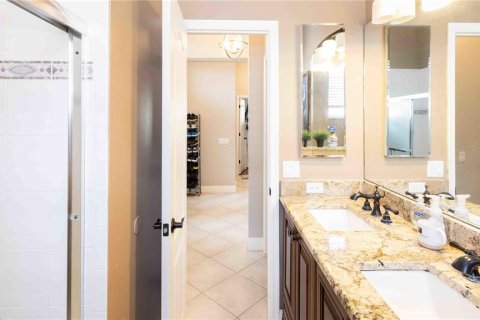 Casa en venta en Oviedo, Florida, 4 dormitorios, 219.44 m2 № 1847893 - foto 30