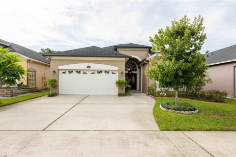 Villa ou maison à vendre à Oviedo, Floride: 4 chambres, 219.44 m2 № 1847893 - photo 1