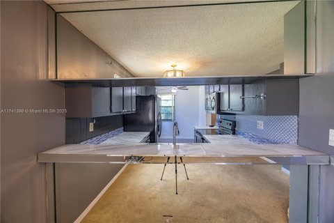 Copropriété à vendre à Tamarac, Floride: 2 chambres, 117.99 m2 № 1943513 - photo 25