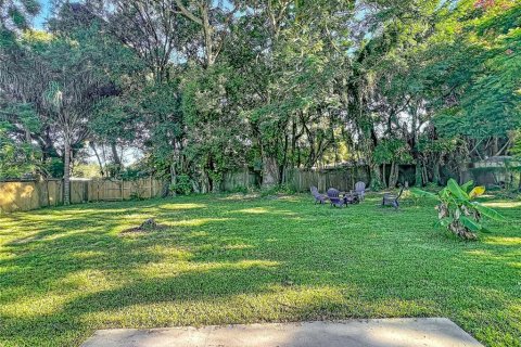 House in Orlando, Florida 3 bedrooms, 119.38 sq.m. № 2429171 - photo 29