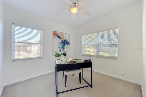 House in Orlando, Florida 3 bedrooms, 119.38 sq.m. № 2429171 - photo 20
