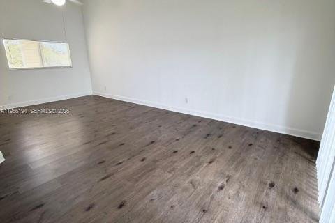 Condominio en alquiler en Oakland Park, Florida, 2 dormitorios, 101.82 m2 № 2047873 - foto 3