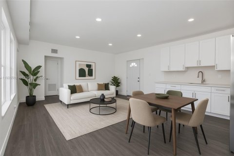 Villa ou maison à vendre à Miami, Floride: 4 chambres, 137.31 m2 № 1988391 - photo 7