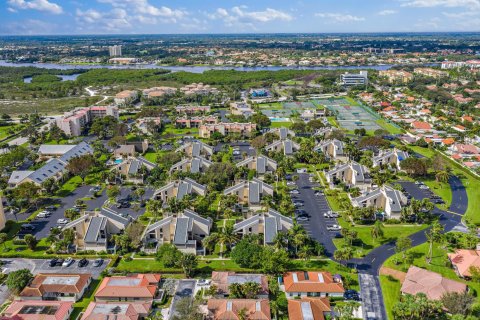 Touwnhouse à louer à Jupiter, Floride: 2 chambres, 107.77 m2 № 1228475 - photo 1