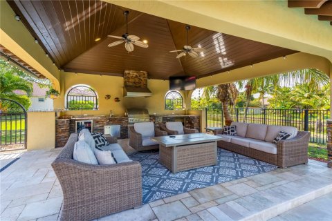 Casa en venta en Davie, Florida, 6 dormitorios, 494.98 m2 № 1738919 - foto 2
