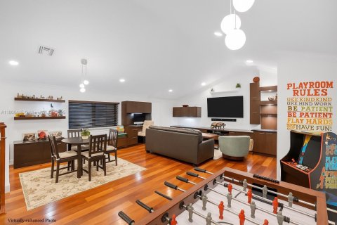 Casa en venta en Davie, Florida, 6 dormitorios, 494.98 m2 № 1738919 - foto 16