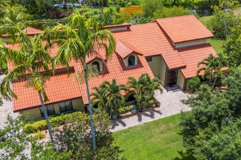 Casa en venta en Davie, Florida, 6 dormitorios, 494.98 m2 № 1738919 - foto 30