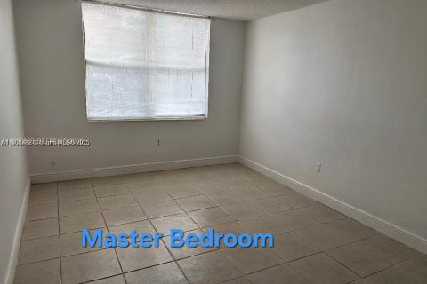 Купить кондоминиум в Норт-Майами, Флорида 1 спальня, 66.33м2, № 1997200 - фото 10