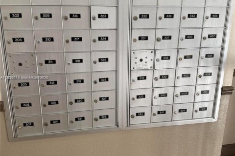 Купить кондоминиум в Норт-Майами, Флорида 1 спальня, 66.33м2, № 1997200 - фото 15