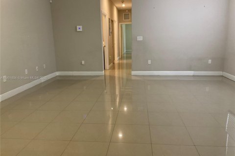 Immobilier commercial à vendre à Oakland Park, Floride: 263.84 m2 № 1953513 - photo 13