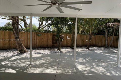 Купить виллу или дом в Мирамар, Флорида 3 спальни, 143.26м2, № 2003989 - фото 9