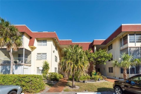 Condominio en venta en Lauderdale Lakes, Florida, 2 dormitorios, 85.66 m2 № 2250065 - foto 21