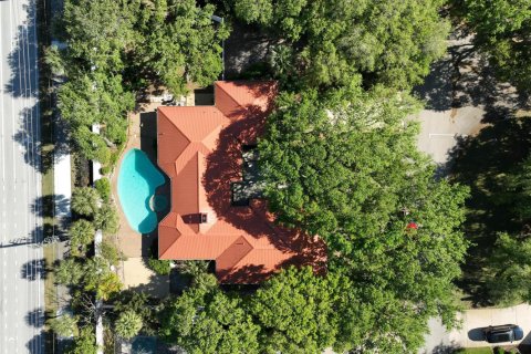 Villa ou maison à louer à Vero Beach, Floride: 4 chambres, 262.82 m2 № 2376506 - photo 25