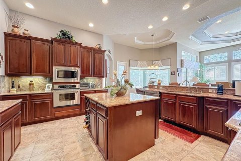 House in Beverly Hills, Florida 3 bedrooms, 290.6 sq.m. № 1570740 - photo 9