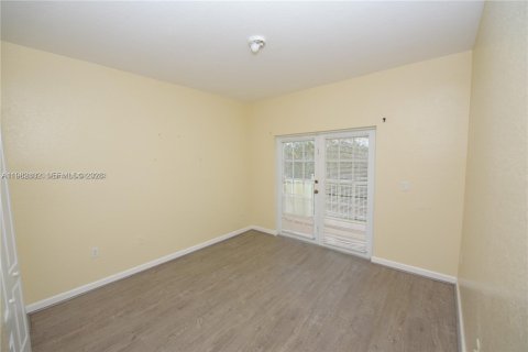 Casa en venta en Homestead, Florida, 4 dormitorios, 261.8 m2 № 2045541 - foto 25