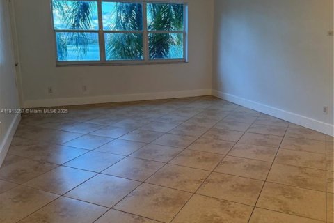 Copropriété à louer à Miami, Floride: 1 chambre № 1972859 - photo 9