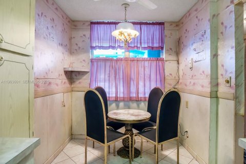 Copropriété à vendre à Lauderdale Lakes, Floride: 2 chambres, 89.19 m2 № 2026000 - photo 15