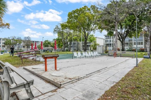 Copropriété à vendre à Lauderdale Lakes, Floride: 2 chambres, 89.19 m2 № 2026000 - photo 27