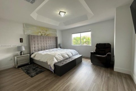 Купить таунхаус в Дорал, Флорида 3 спальни, 161.93м2, № 2066587 - фото 26