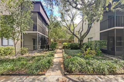 Condo in Tampa, Florida, 2 bedrooms  № 2221520