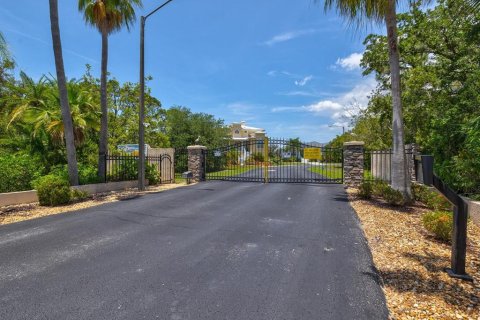 Land in Holiday, Florida № 2114426 - photo 8