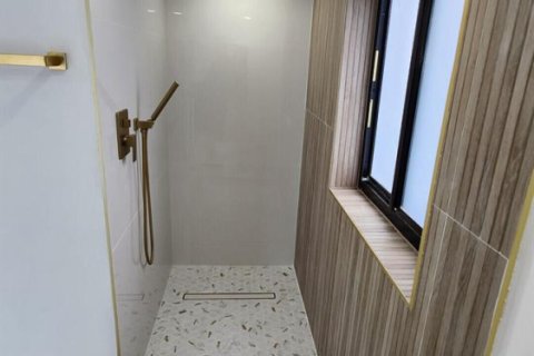 House in Miami, Florida 4 bedrooms, 220.27 sq.m. № 2086312 - photo 19