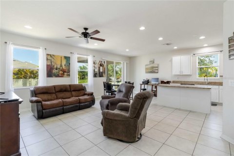 Villa ou maison à vendre à Parrish, Floride: 4 chambres, 171.87 m2 № 1735053 - photo 7