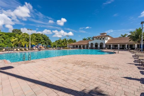 Villa ou maison à louer à Homestead, Floride: 3 chambres, 224.92 m2 № 2051483 - photo 23