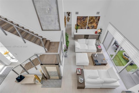 House in Weston, Florida 5 bedrooms, 353.96 sq.m. № 2063071 - photo 23