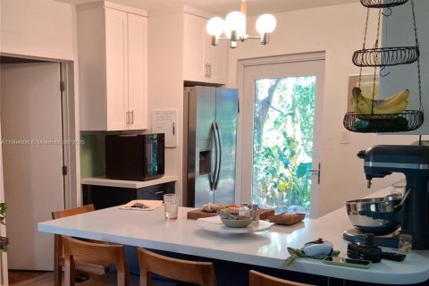 Casa en venta en Hollywood, Florida, 3 dormitorios, 69.68 m2 № 1956502 - foto 6